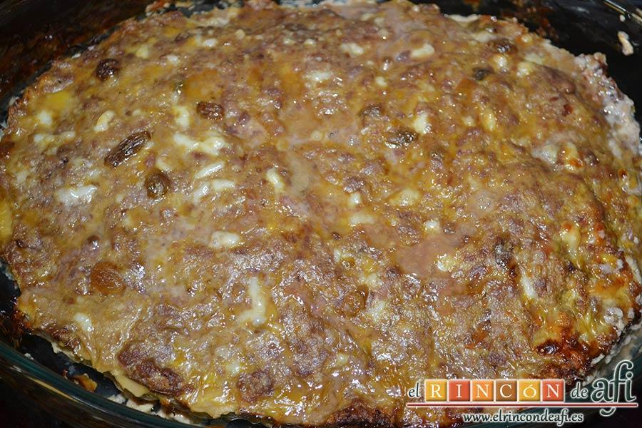 Pastel de carne, sacar el pastel del horno
