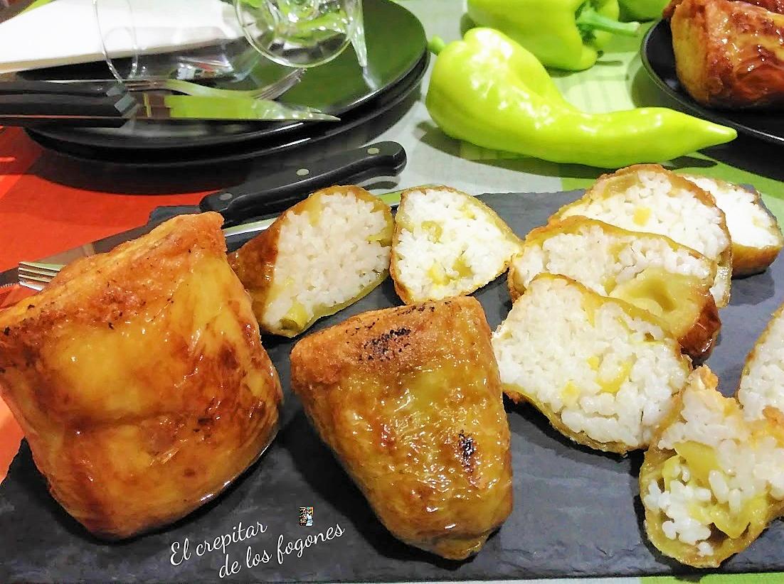 pimientos verdes rellenos de arroz