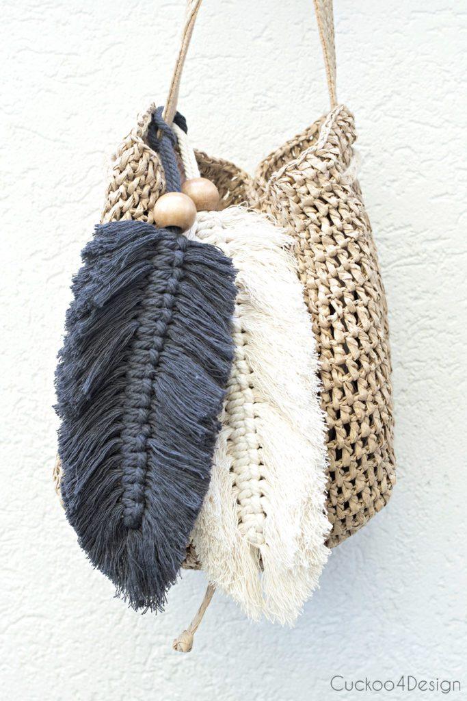 diy-tutorial-bonitas-plumas-macrame