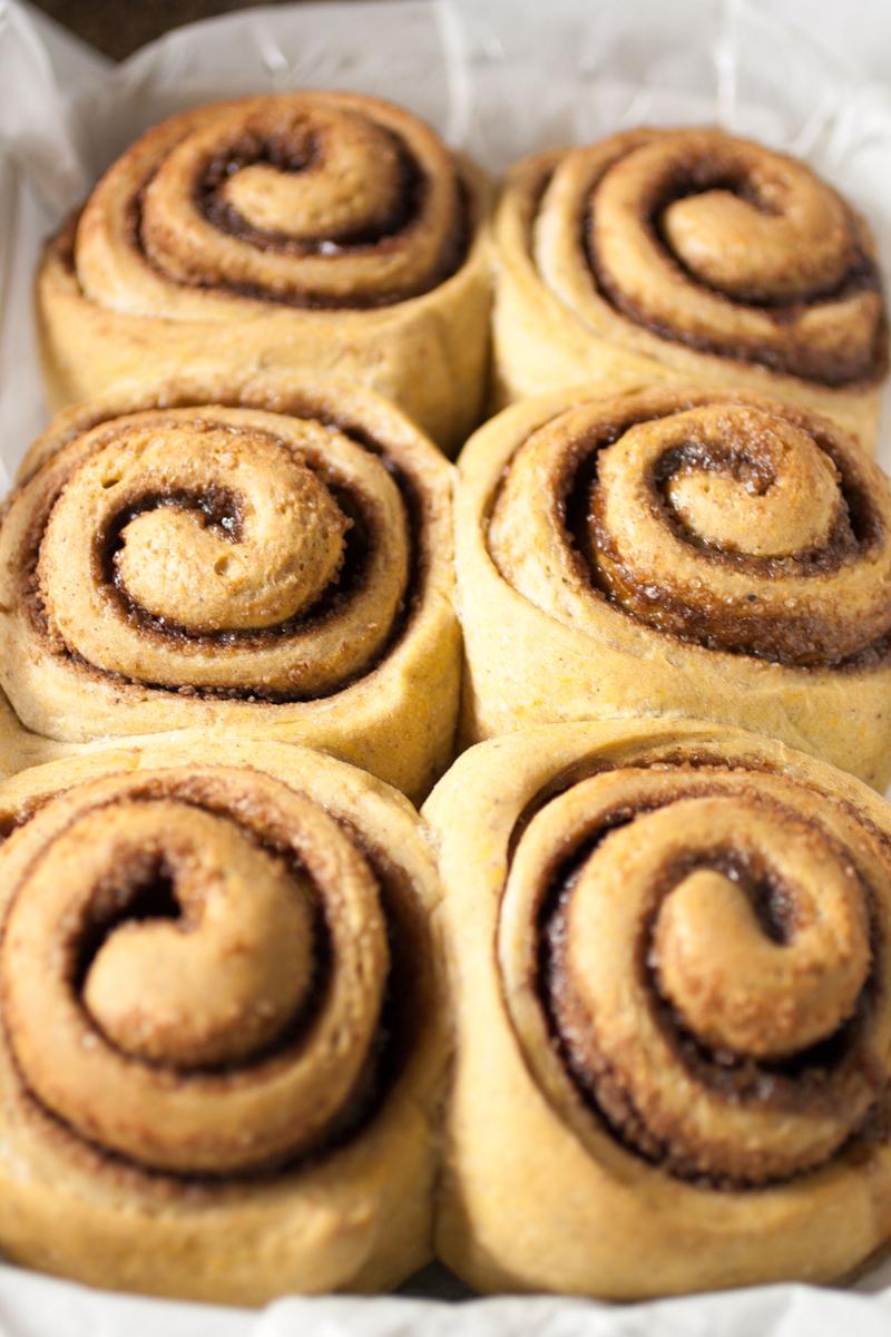 Rollos de Calabaza y Canela horneados