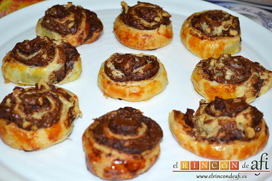 Caracolas de Nutella y nueces, sugerencia de presentación