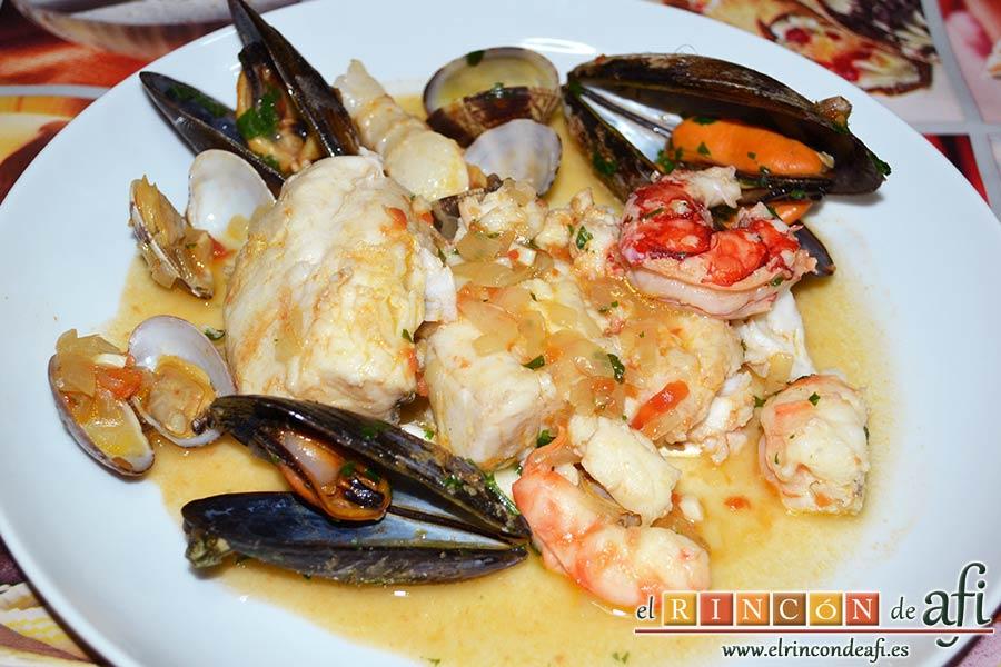 Merluza a la marinera, sugerencia de presentación