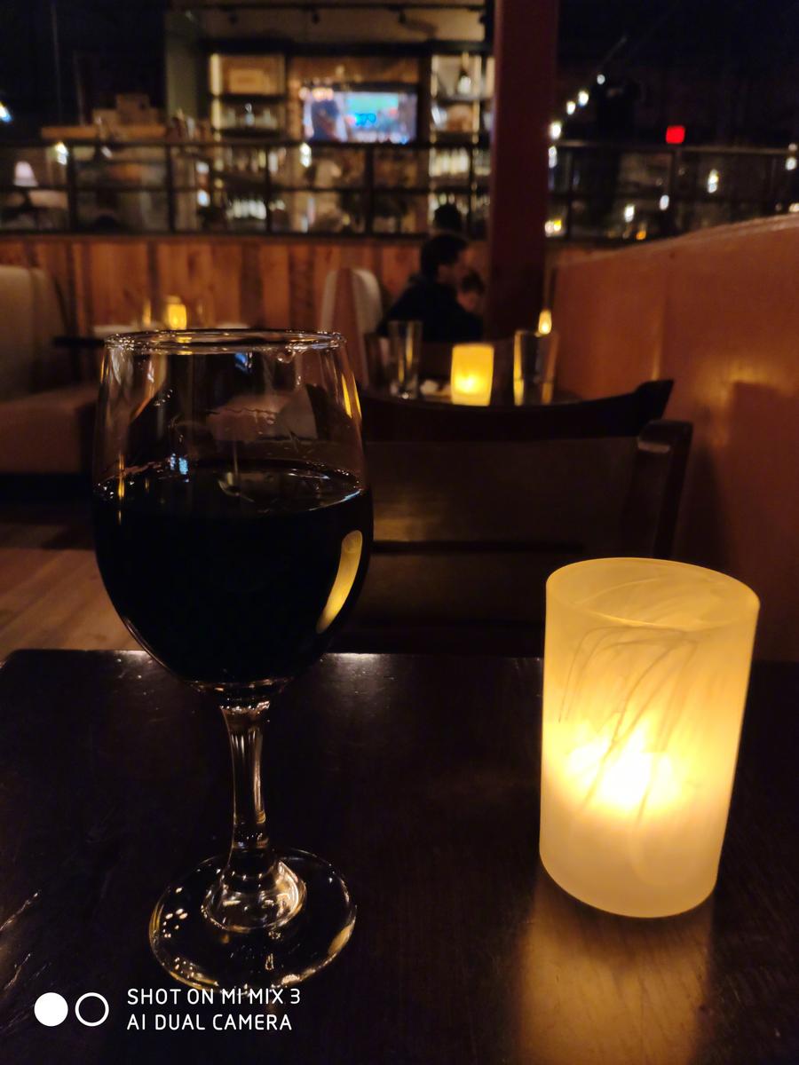 Xiaomi Mi Mix 3 foto 2