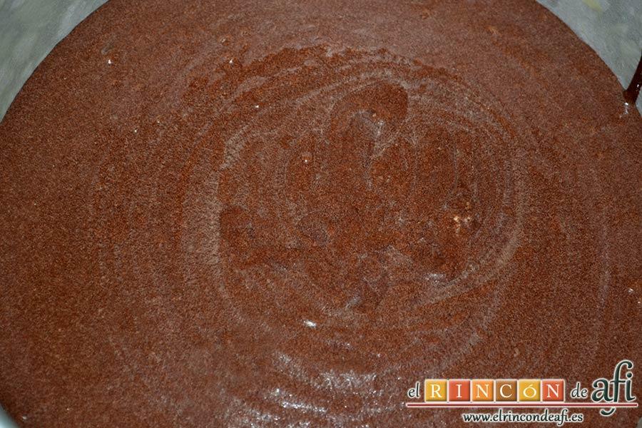 Pastel del diablo, mezclar todo hasta que quede homogéneo