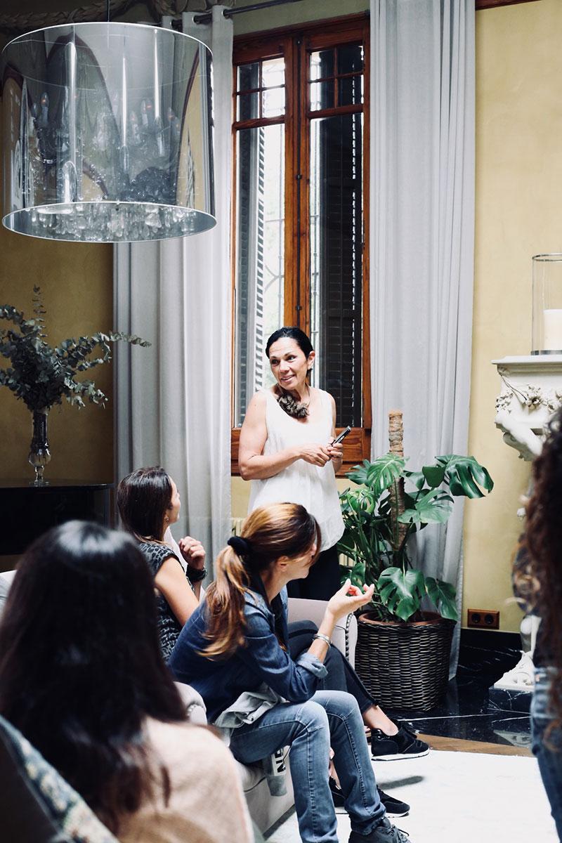 instalación-floral-gran-formato-Martha-MariaAlgaraPhotography-desayuno