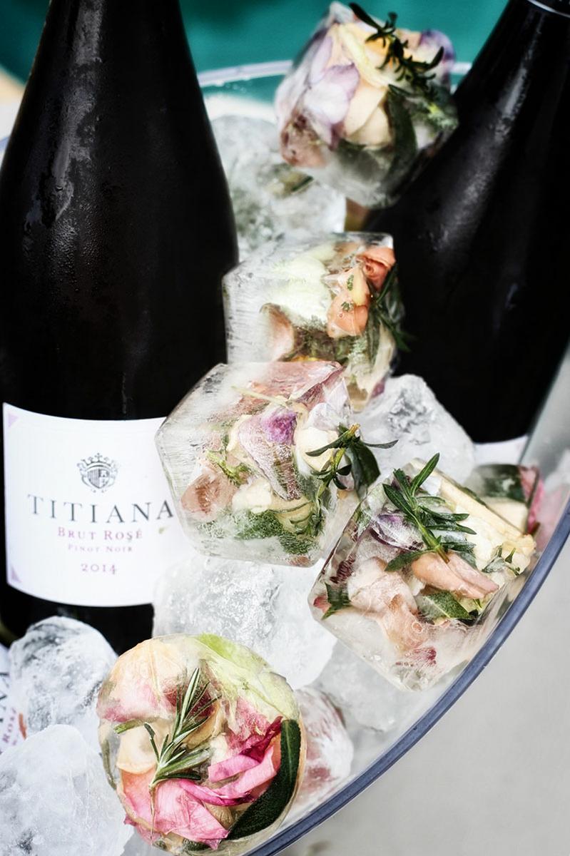 instalación-floral-gran-formato-cubitos-MariaAlgaraPhotography-desayuno