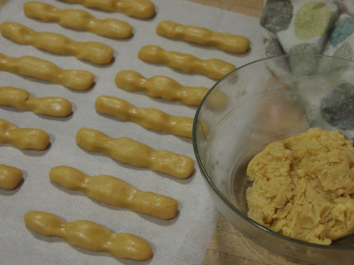 moldeando dedos de bruja