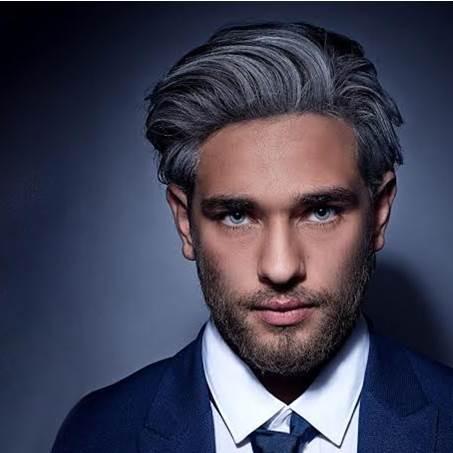 Color pelo gris hombre