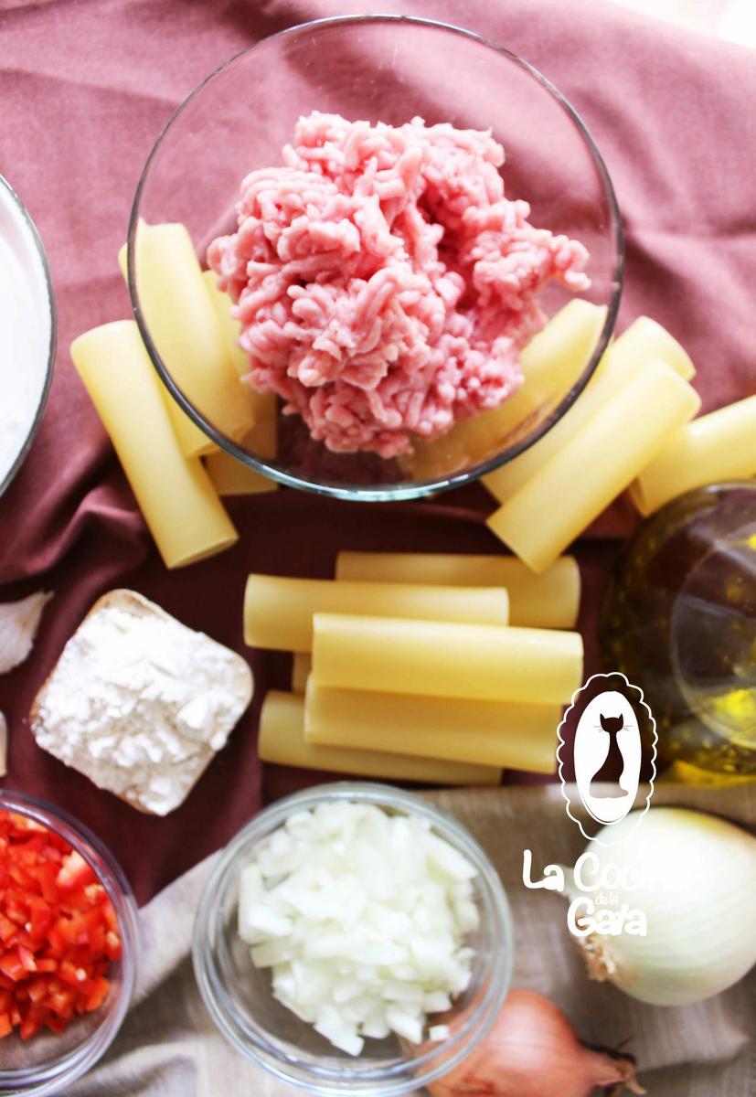 Pollo picado para el relleno 