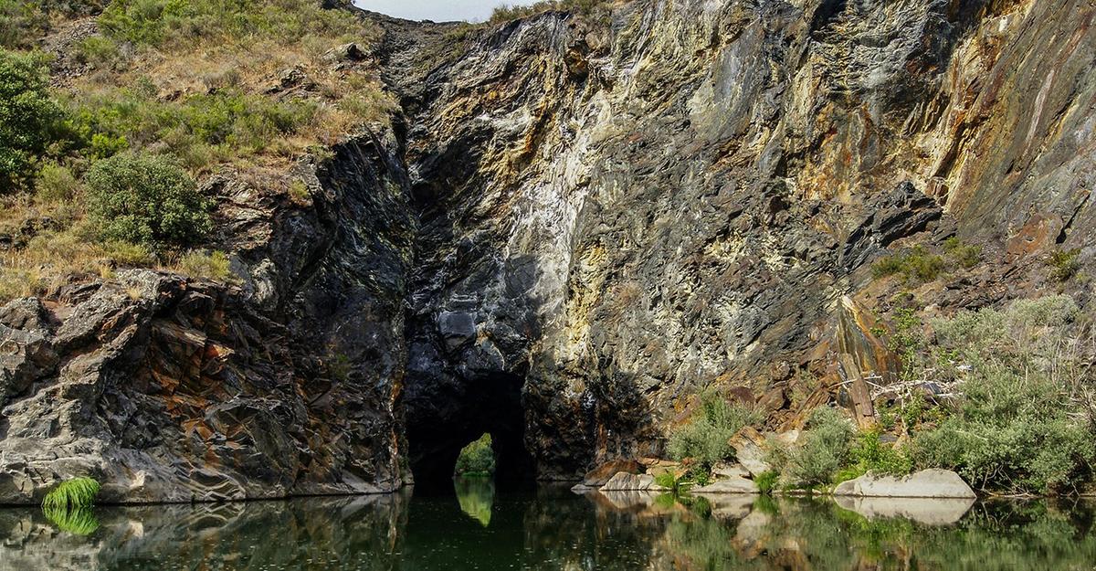 Túnel romano de Montefurado