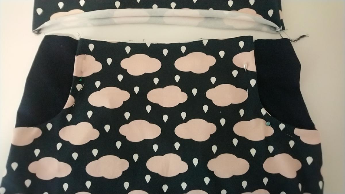 Vestido infantil de tela de punto ¡ Con patrones gratis !