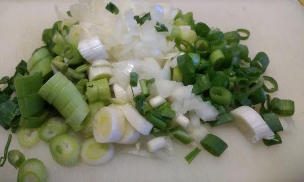 pan relleno de cebolla y queso