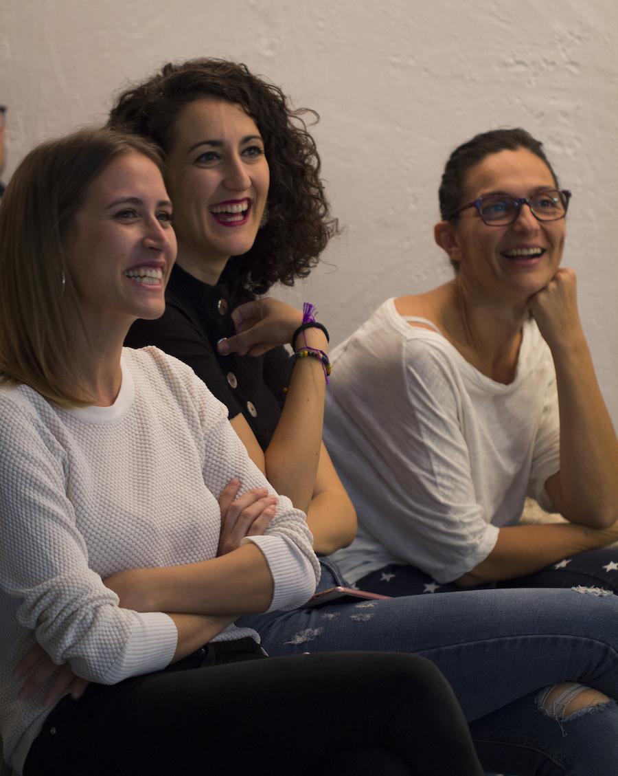 padres y madres de hoy, papás y mamás en crisis, en femenino