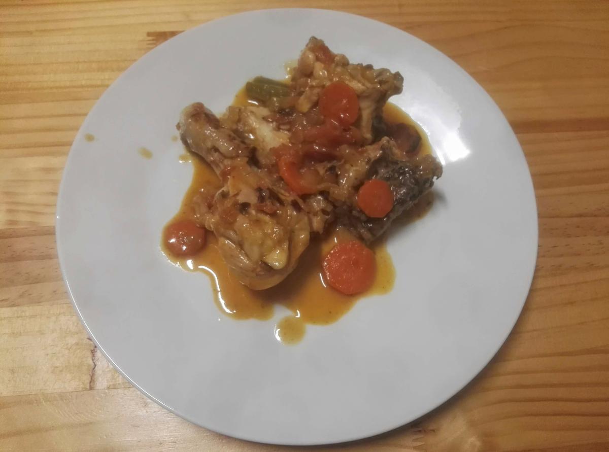 Pollo con tomate