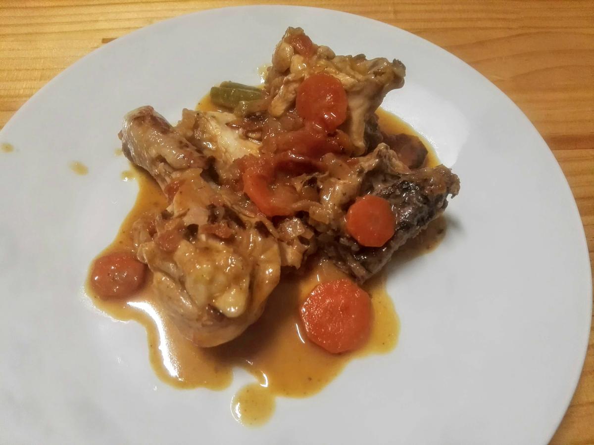 Pollo con tomate