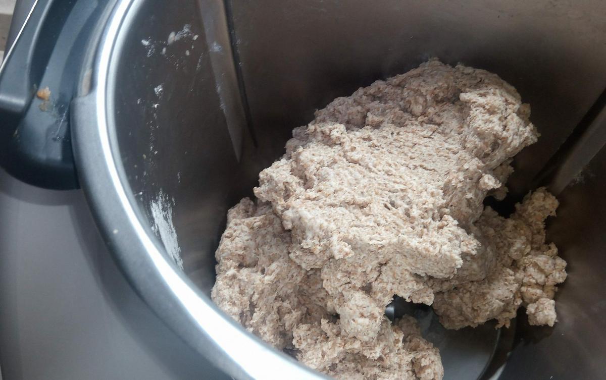 Masa de pizza integral.