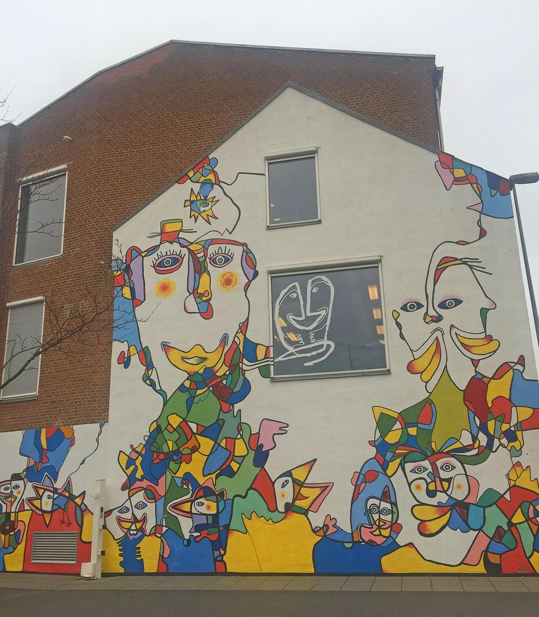 Art in the streets how a mural transforms a city 02