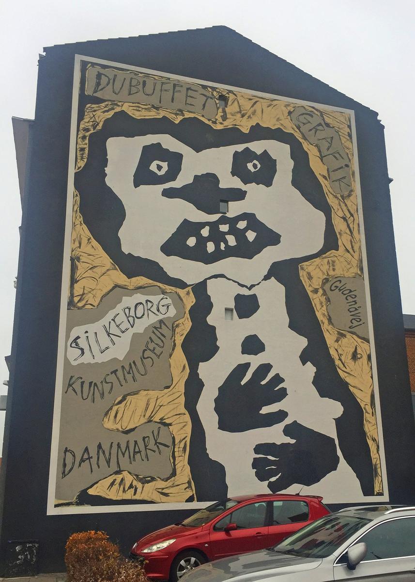 Art in the streets how a mural transforms a city 03