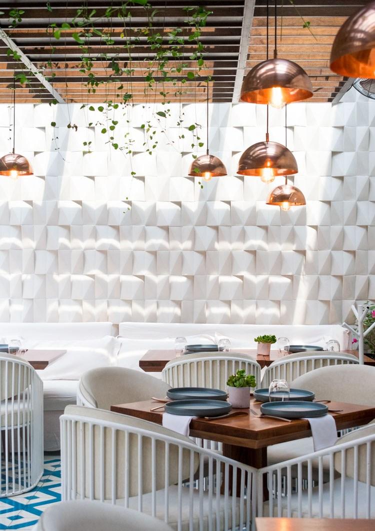 Restaurante Loretta Chic bistro, reportaje en revista Maria Orsini