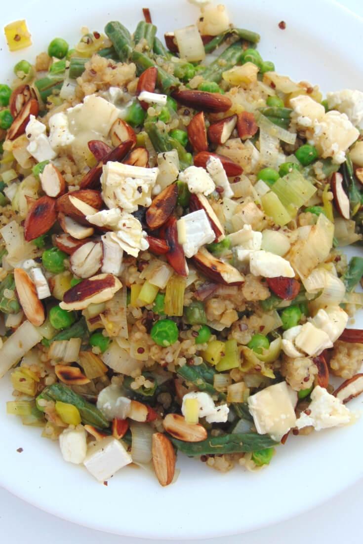 quinoa con guisantes y judias verdes almendras