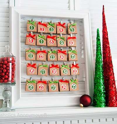 calendario de adviento hecho con un marco de fotos 