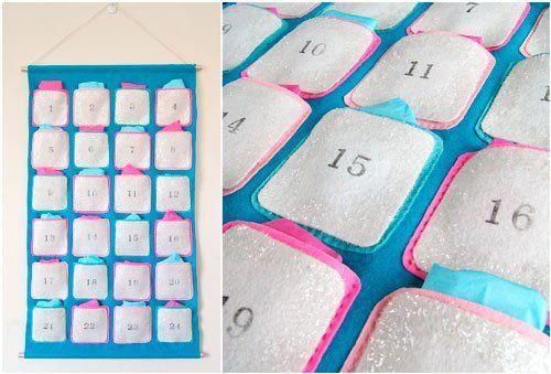 calendario de adviento hecho con tela o fieltro