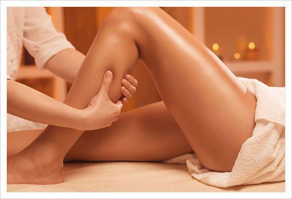 masaje de piernas a tu pareja
