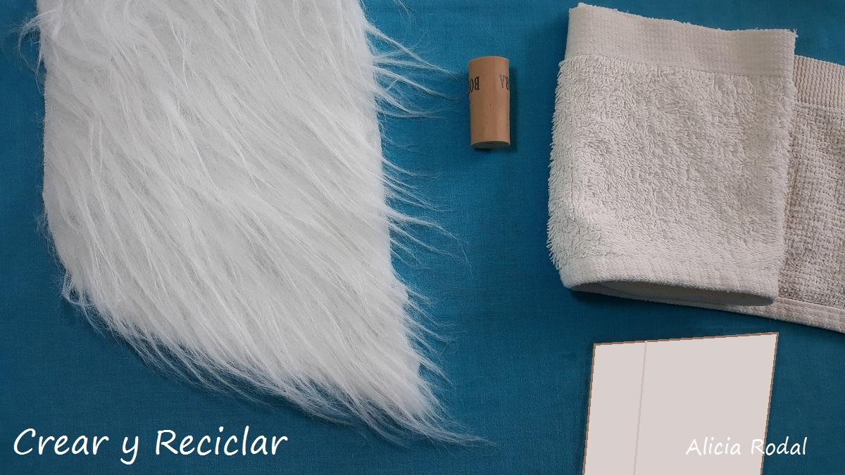 Conjunto ropa de invierno: Botas, chaqueta y funda para portátil o laptop DIY con reciclaje