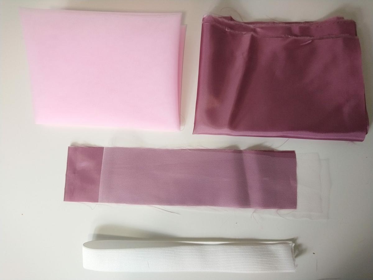 Falda infantil de tul con pompones ¡ Con patrones gratis!