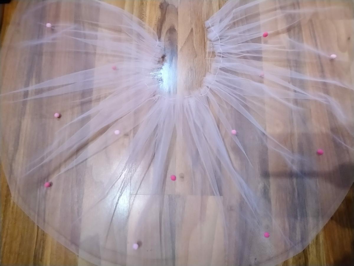 Falda infantil de tul con pompones ¡ Con patrones gratis!