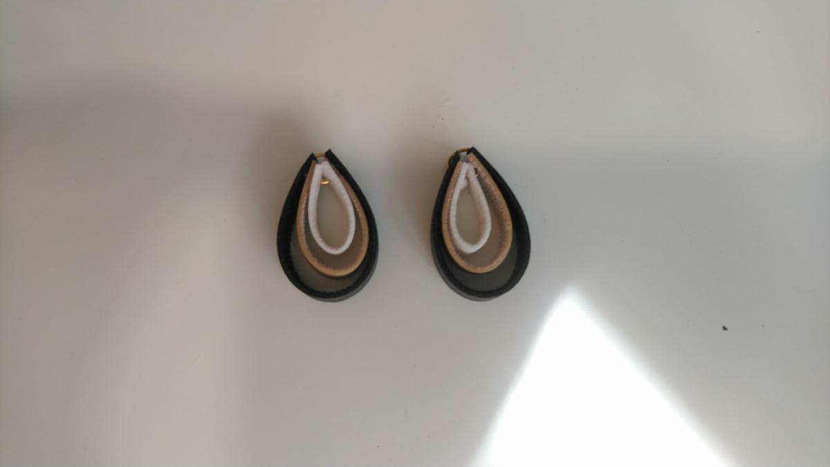 Pendientes de tiras de polipiel ¡ En 10 minutos los tienes !