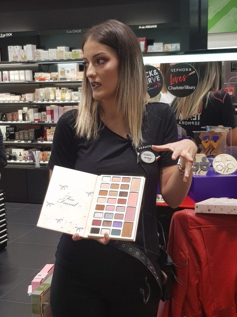 Ursula Padima presenta su nueva coleccion de pendientes en Sephora Granada