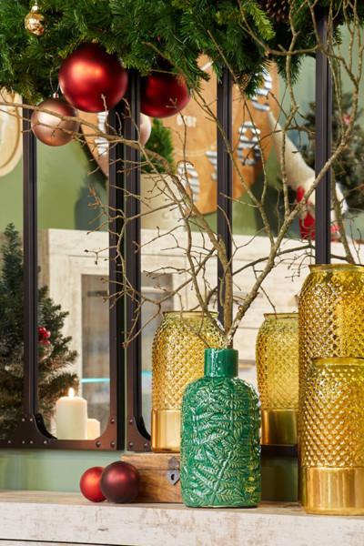 Dorado, verde y rojo, colores de la navidad clásica Conforama