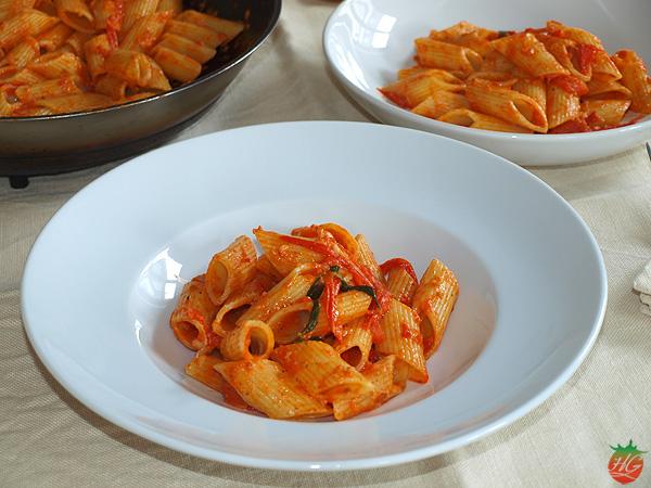 Pasta con tomate y nuez moscada HortoGourmet