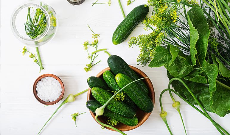 Remedios caseros para los ojos hinchados - Trucos de belleza caseros