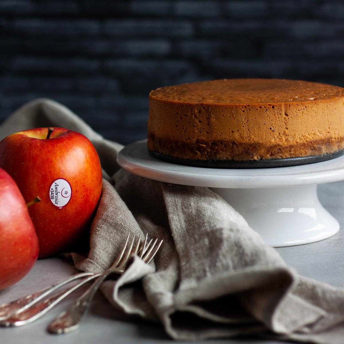 cheesecake de dulce de leche con manzana caramelizada