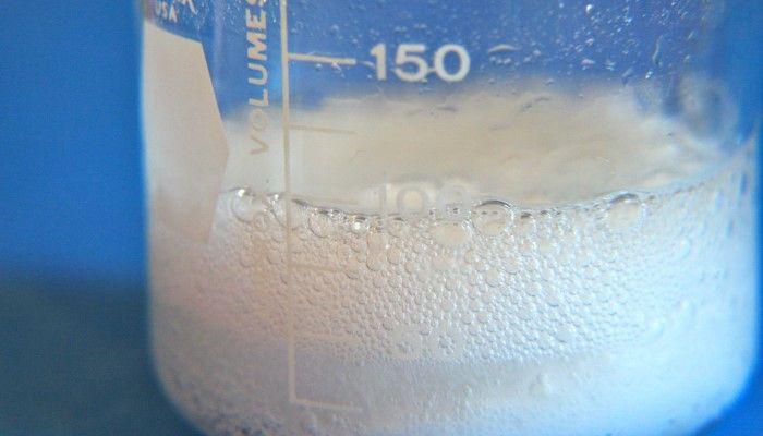 limpieza de ollas de aluminio con bicarbonato