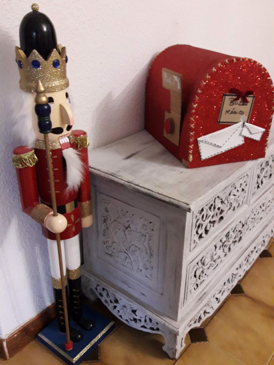 como hacer un buzón de correo mágico reciclando