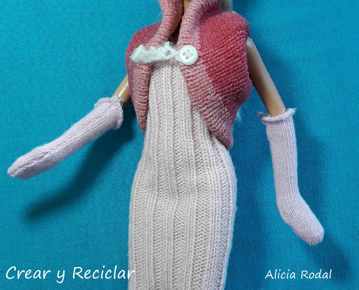 Conjunto ropa de invierno rosa: Botas, chaleco, gorro y guantes DIY con reciclaje