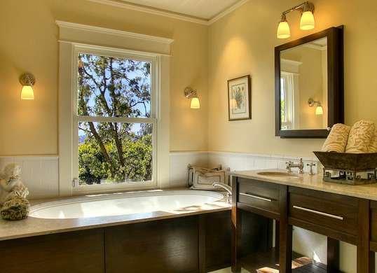 Un cuarto de baño cálido pintado en beige