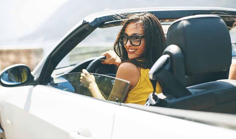 Por qué tu piel se daña cuando viajas y cómo evitarlo - ¡Siéntete Guapa!