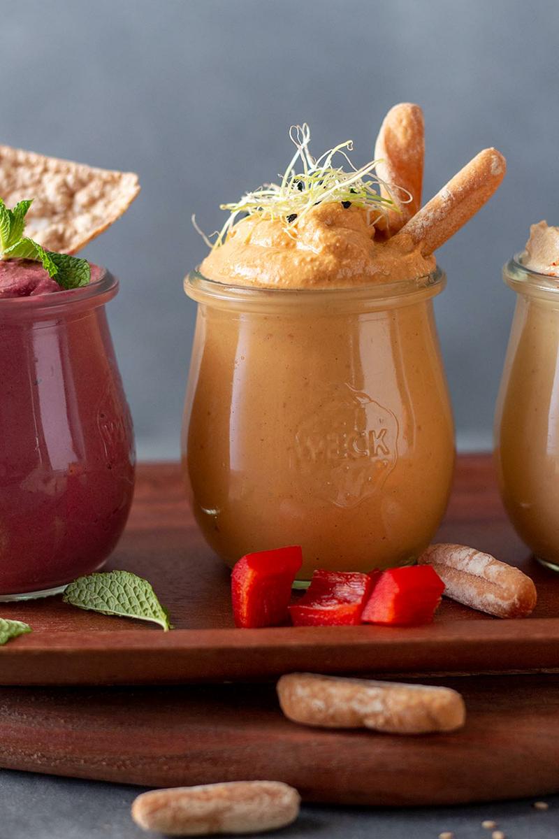 Paté de pimientos rojos crudos