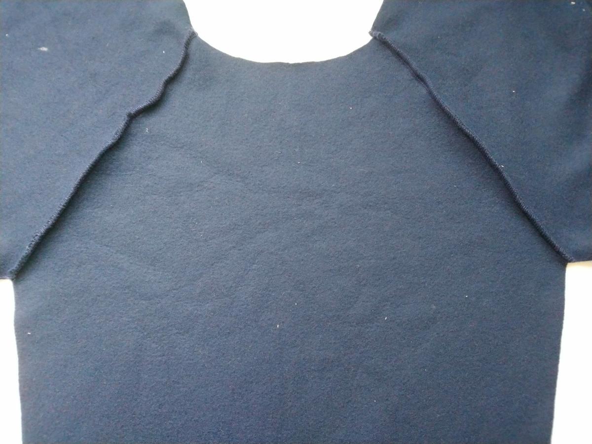 Vestido polar con manga Raglán ¡Con patrones gratis!