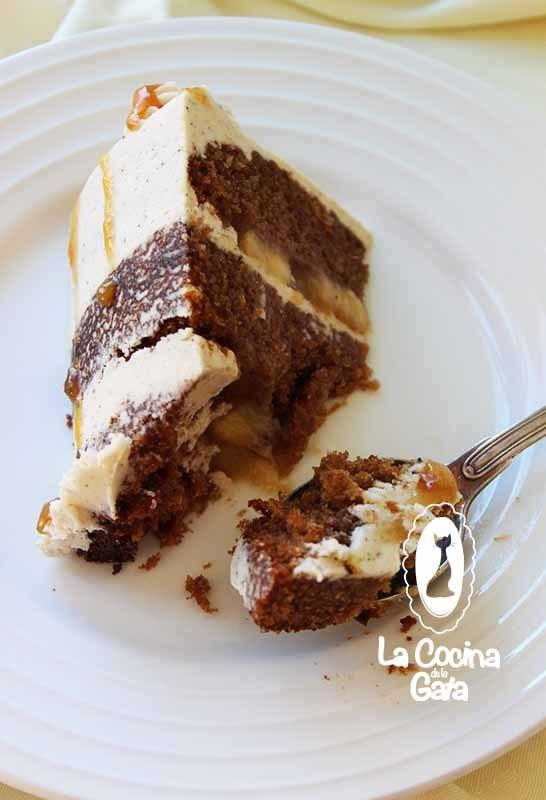 Tierno y cremoso biscocho especiado