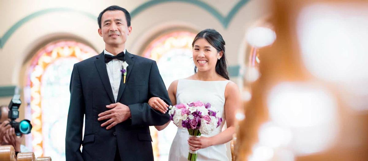 Entrada de la novia con el padre