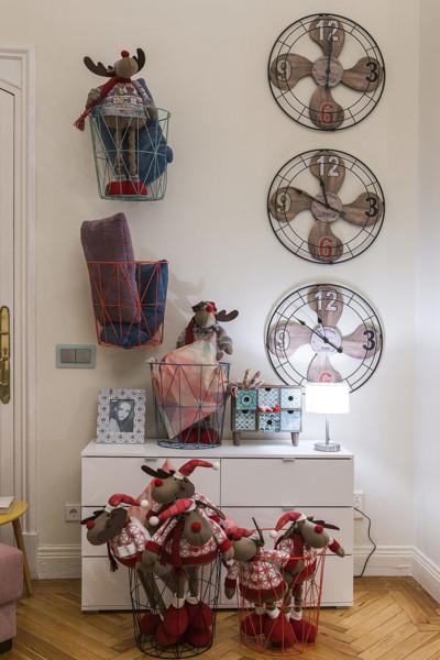 Recoger los regalos y juguetes después de Navidad