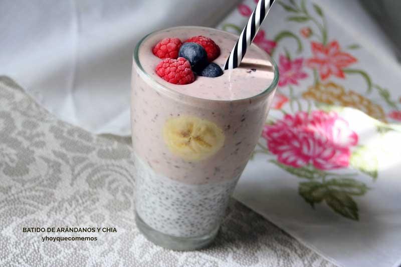 batido de arandanos y chia