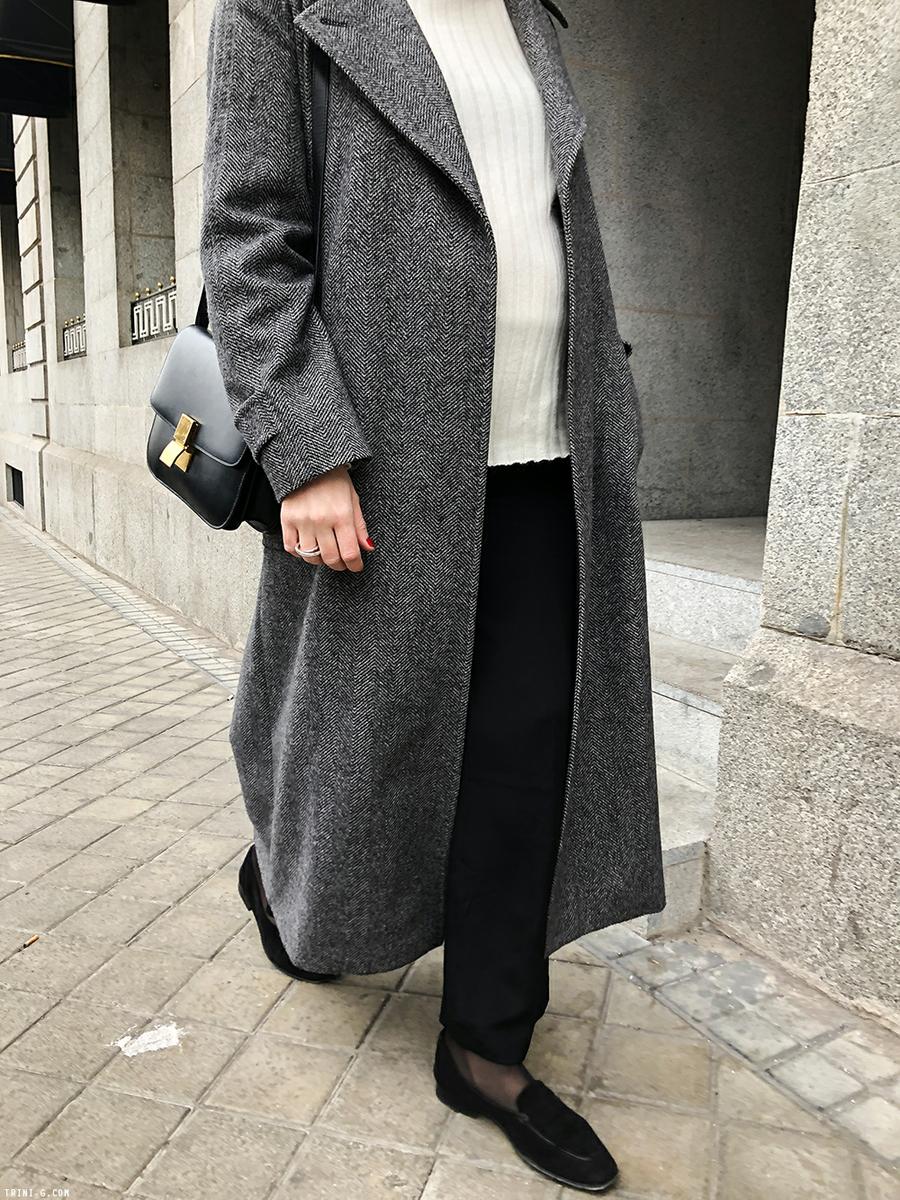 Trini | Max Mara coat Theyskens Theory pants