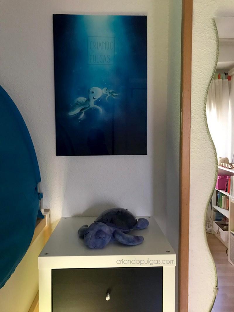 cuadro de tortugas marinas a juego con el dosel