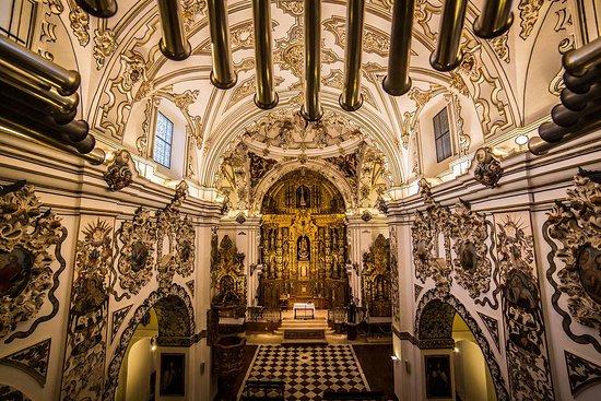 Iglesia de los descalzos ecija